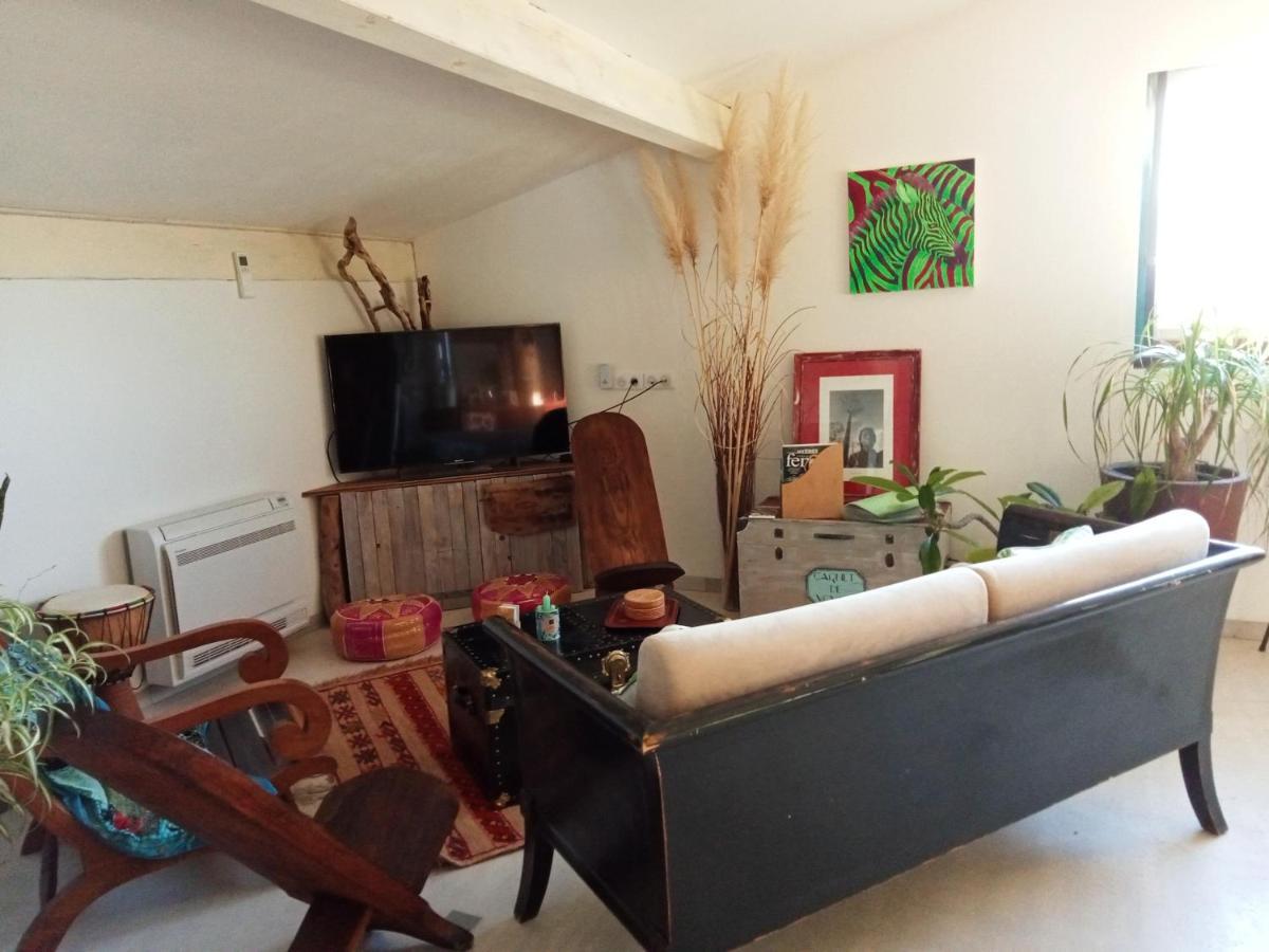 Logement De Charme Avec Piscine Et Jacuzzi Carnoules (Var) Exterior foto